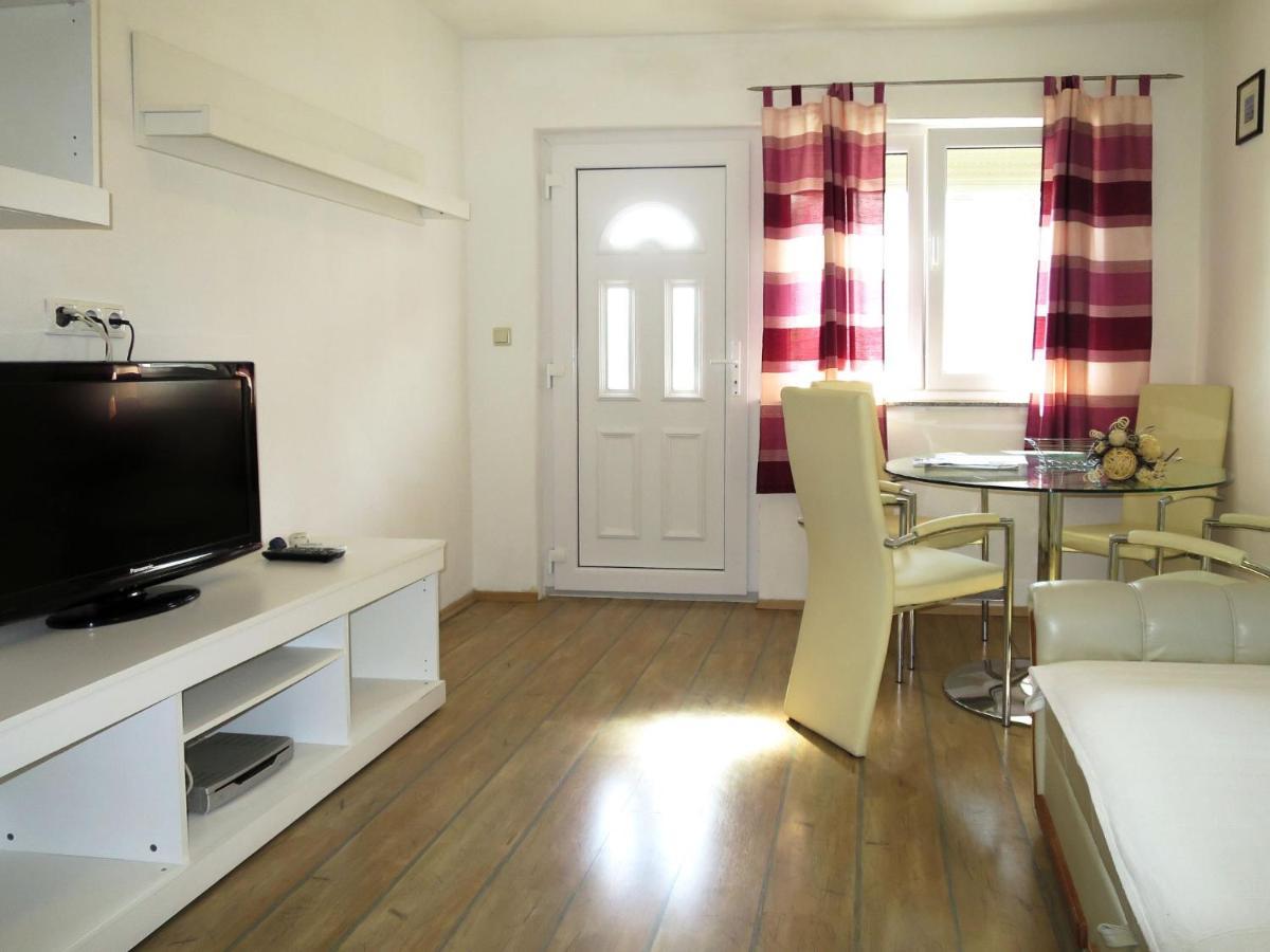 Apartment Josip - Vod202 By Interhome Tribalj Екстериор снимка